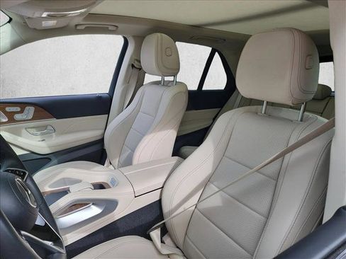Used 2024 Mercedes-Benz GLE 450 4MATIC image 13