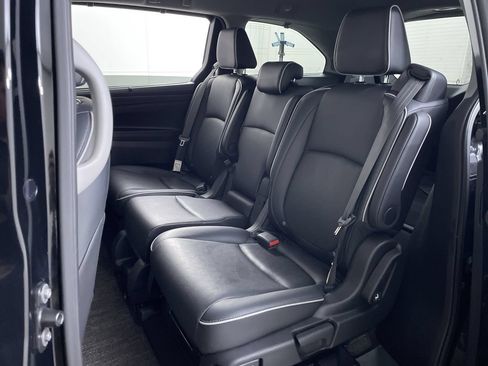 Used 2023 Honda Odyssey Elite image 20