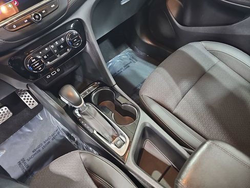 Certified 2023 Buick Encore GX Select w/ Sport Touring Package image 27