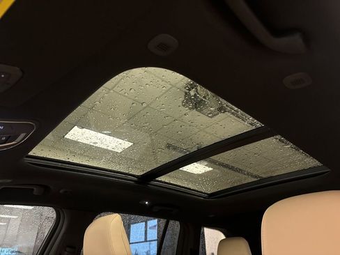 New 2026 Jeep Grand Cherokee Limited AWD/4WD image 40