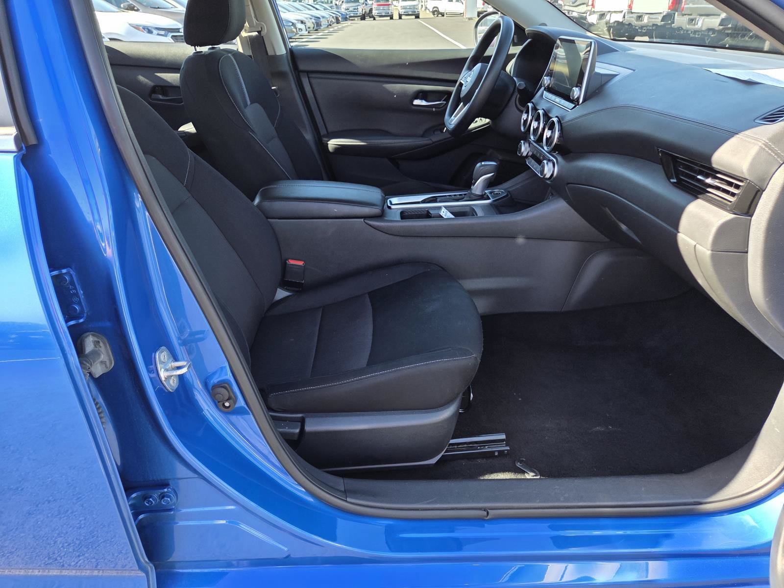 Used 2025 Nissan Sentra SV FWD image 20