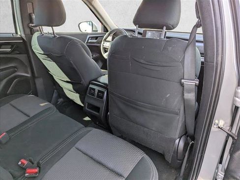 Used 2023 Mitsubishi Outlander ES image 28