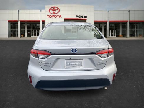 Certified 2024 Toyota Corolla LE image 4