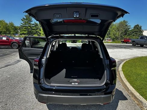 New 2026 Nissan Rogue SV image 13