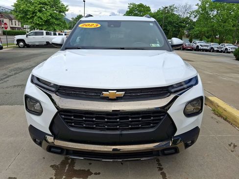 Used 2023 Chevrolet TrailBlazer ACTIV AWD/4WD image 2