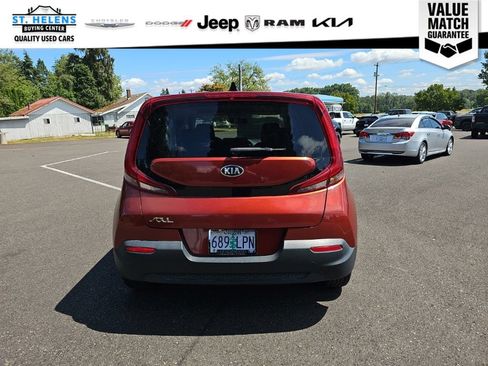 Used 2020 Kia Soul LX FWD image 5