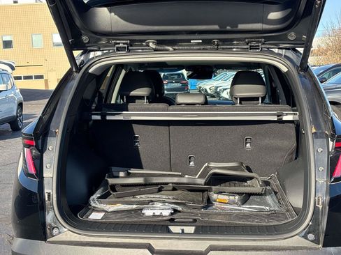 Certified 2025 Hyundai Tucson SEL image 11