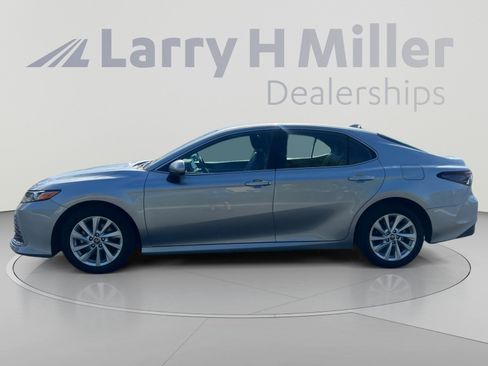 Used 2023 Toyota Camry LE w/ Protection Package (Q2) (TMS) FWD image 2