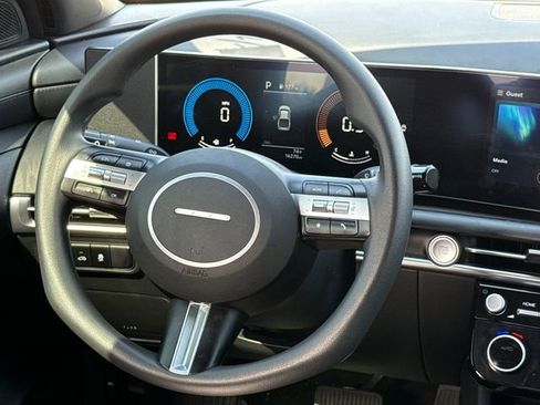 Used 2025 Hyundai Santa Cruz SEL image 12