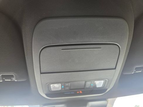 Used 2022 Ford F150 XL w/ STX Appearance Package RWD image 19
