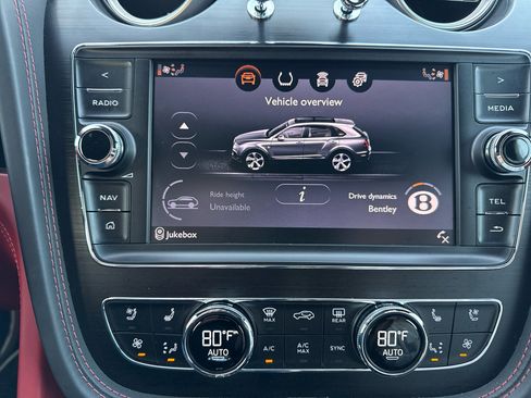 Used 2019 Bentley Bentayga image 72