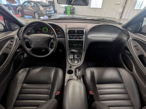 Used 2003 Ford Mustang GT Premium RWD image 4