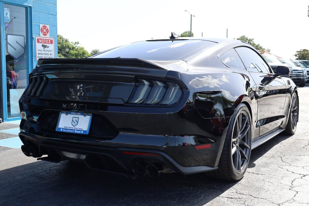 Used 2021 Ford Mustang GT Premium w/ GT Performance Package RWD image 4
