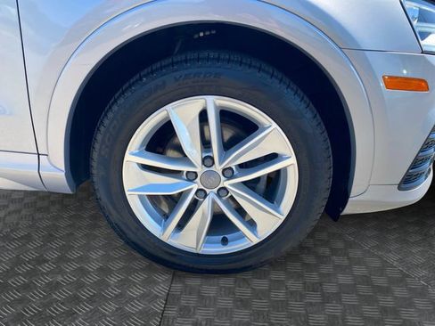 Used 2018 Audi Q3 2.0T Premium w/ Convenience Package AWD/4WD image 36