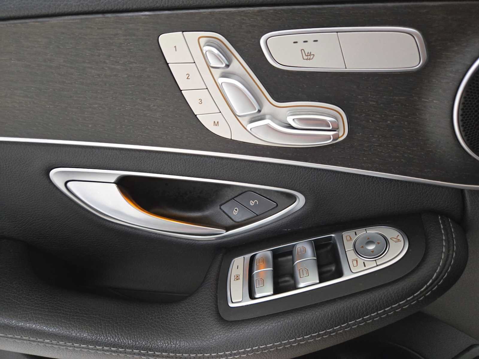 Certified 2019 Mercedes-Benz C 300 4MATIC Sedan image 23
