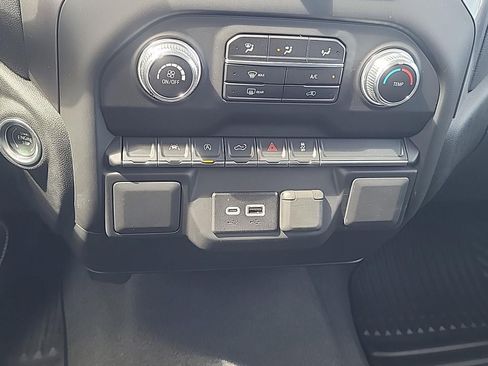 Used 2025 GMC Sierra 1500 Pro w/ Graphite Edition image 7