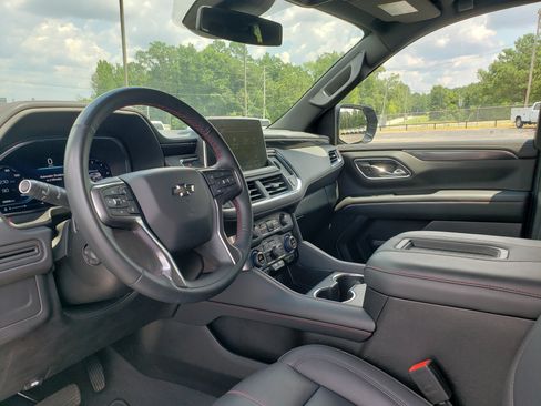 Used 2023 Chevrolet Tahoe RST w/ Luxury Package RWD image 30