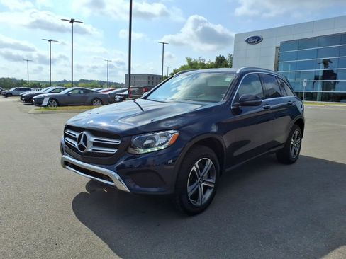 Used 2019 Mercedes-Benz GLC 300 image 7