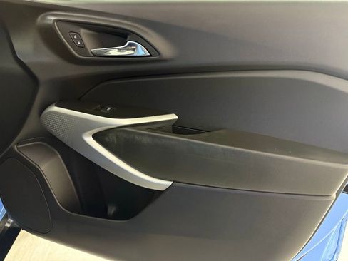 Used 2024 Chevrolet Trax RS image 40