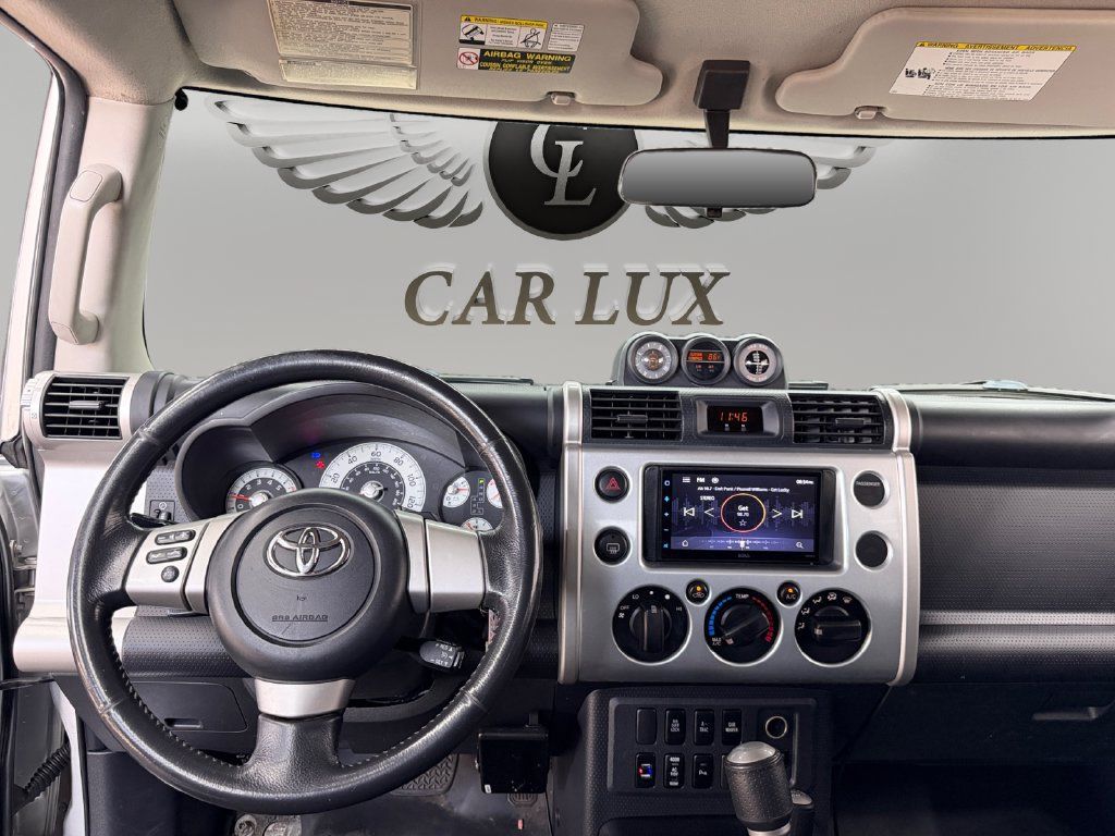 Used 2008 Toyota FJ Cruiser 4WD w/ Upgrade Pkg 2 image 10