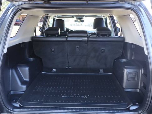 Used 2016 Toyota 4Runner Trail Premium AWD/4WD image 14