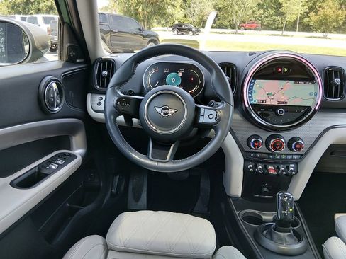 Used 2023 MINI Cooper Countryman S FWD image 11
