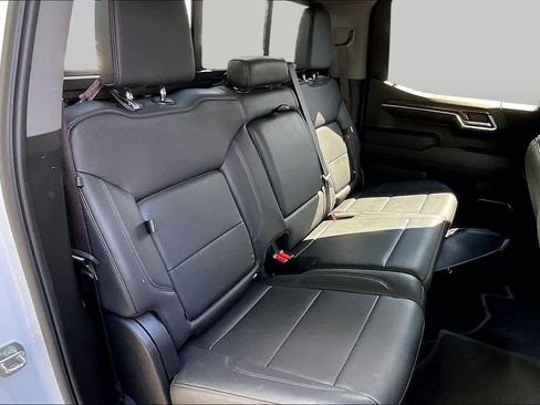 Used 2022 Chevrolet Silverado 1500 LT Trail Boss w/ LT Trail Boss Premium Package AWD/4WD image 26