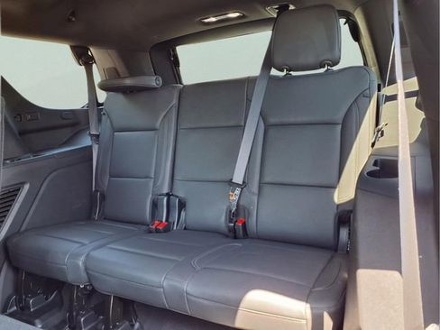 Used 2025 Chevrolet Tahoe LT AWD/4WD image 9