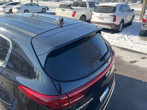 Certified 2022 Kia Sportage LX image 34