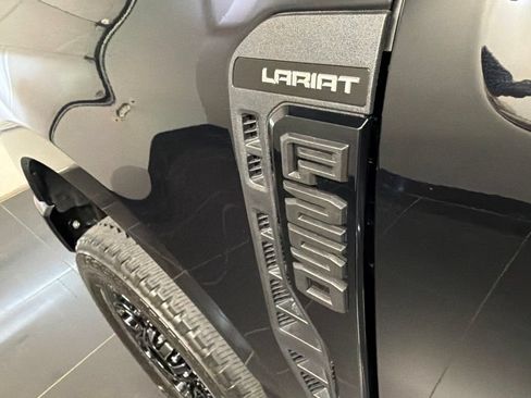 New 2026 Ford F250 Lariat w/ Black Appearance Package AWD/4WD image 45