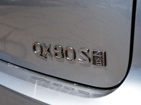 Certified 2026 INFINITI QX80 4WD image 10