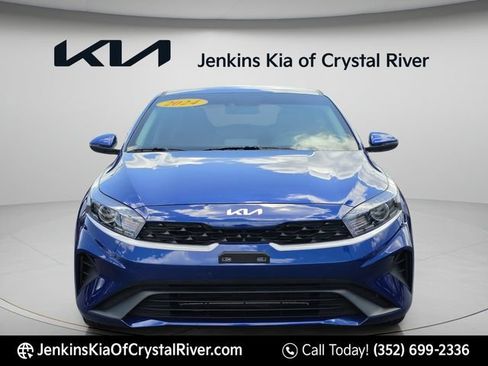 Used 2024 Kia Forte LXS w/ LXS Technology Package FWD image 17