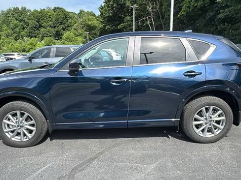 Used 2025 MAZDA CX-5 AWD 2.5 S w/ Preferred Package image 8