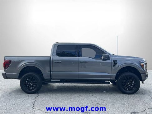 Used 2025 Ford F150 Lariat w/ Equipment Group 501A Mid image 32