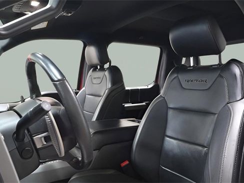 Used 2019 Ford F150 Raptor w/ Equipment Group 802A Luxury image 13