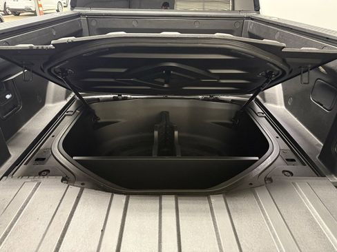 Used 2023 Rivian R1T Adventure image 23