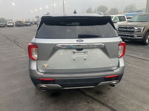 Used 2022 Ford Explorer Limited AWD/4WD image 6