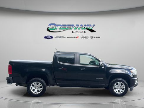 Used 2017 Chevrolet Colorado LT w/ LT Convenience Package RWD image 13