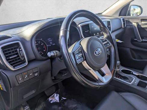 Used 2020 Kia Sportage EX image 10