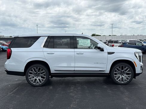 New 2026 GMC Yukon Denali Ultimate AWD/4WD image 6