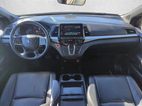 Used 2024 Honda Odyssey Sport image 16