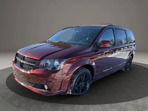 Used 2019 Dodge Grand Caravan GT FWD image 1