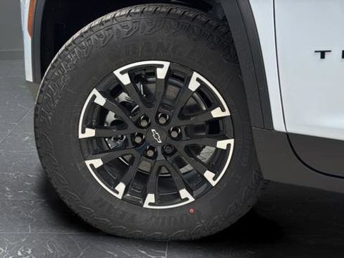 New 2026 Chevrolet Traverse Z71 image 37