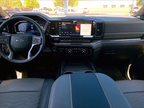 Used 2026 Chevrolet Silverado 2500 ZR2 image 16