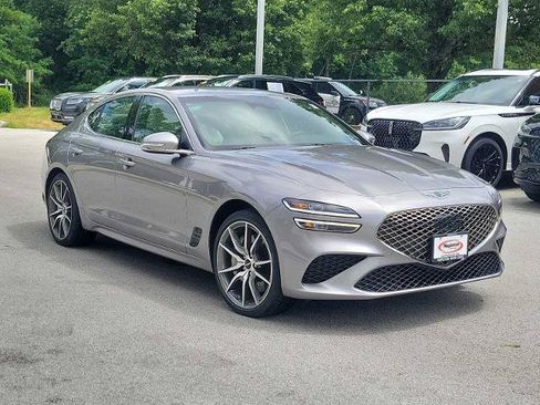 Used 2024 Genesis G70 2.5T AWD/4WD image 2