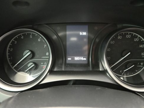 Used 2021 Toyota Camry SE FWD image 13