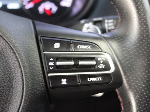 Used 2020 Kia Stinger GT2 image 17