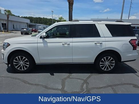 Used 2018 Ford Expedition Limited w/ Equipment Group 301A RWD image 5