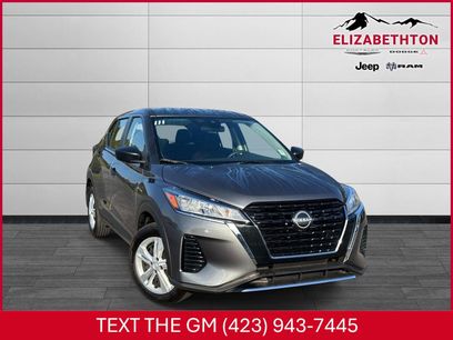 Used 2025 Nissan Kicks Play S