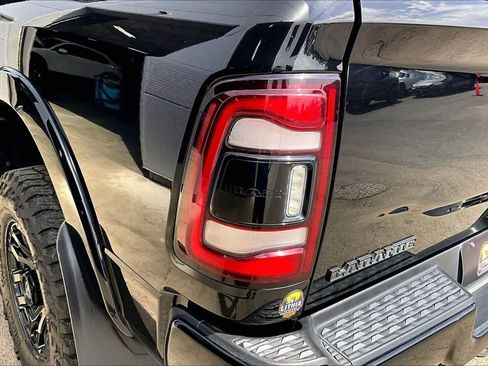 Used 2020 RAM 2500 Laramie w/ Night Edition AWD/4WD image 32